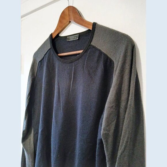 PRADA - Cashmere silk navy sweater - Sz 54 (fits M) - Picture 2 of 7